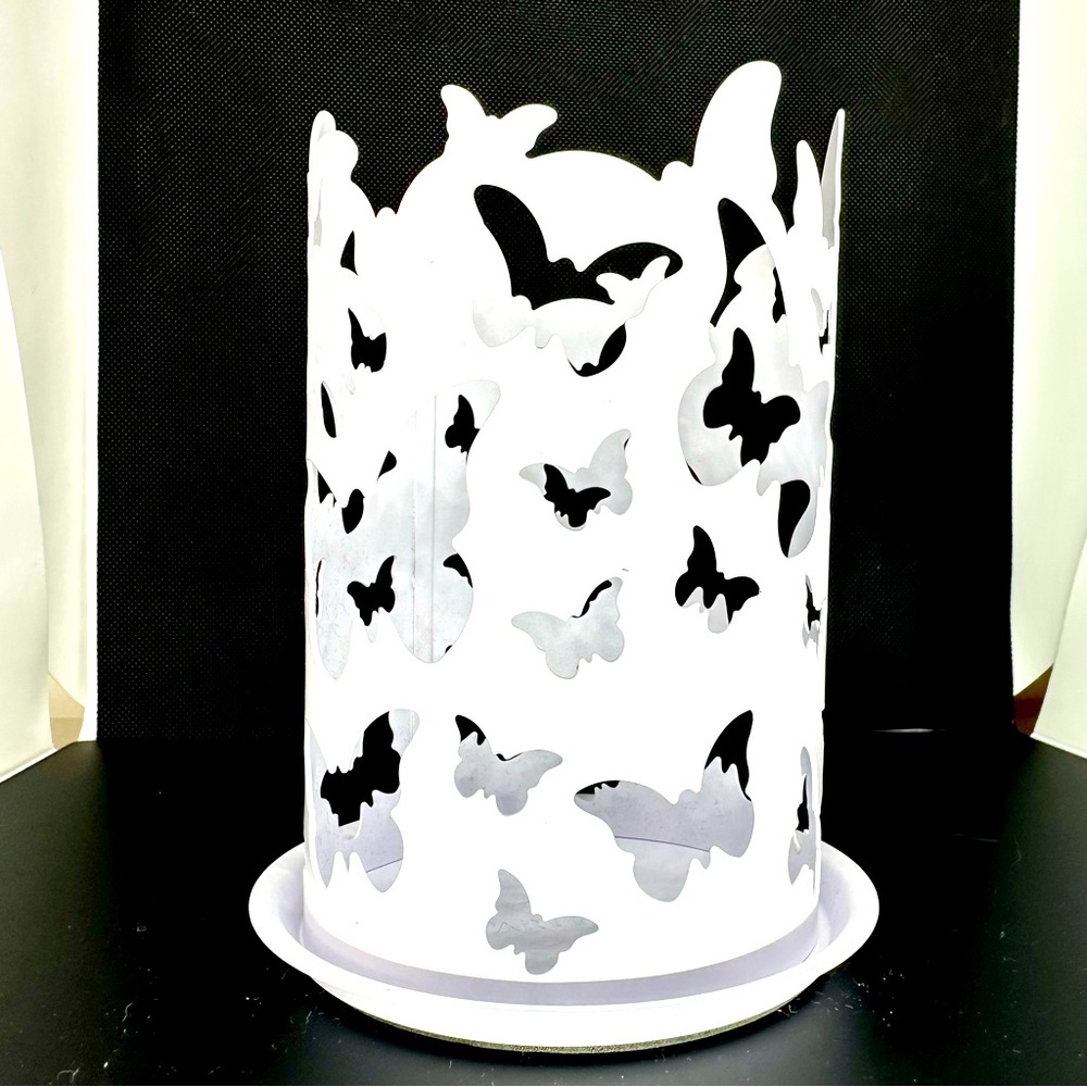 🌟2 for $25-Partylite butterfly pillar candle sleeve. NWOT